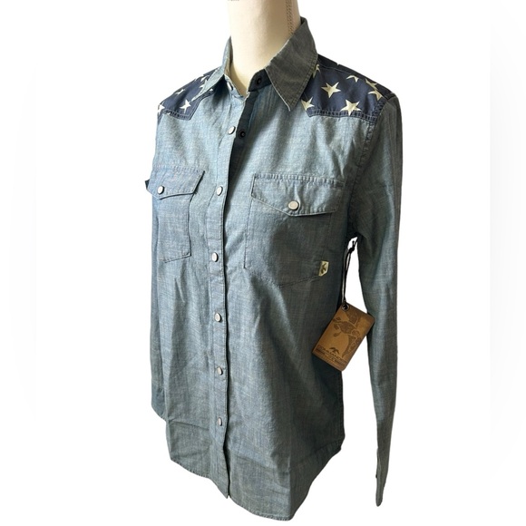 COMMANDER LIFE womens whistle chambray denim USA stars button long sleeve shirt - Picture 2 of 6